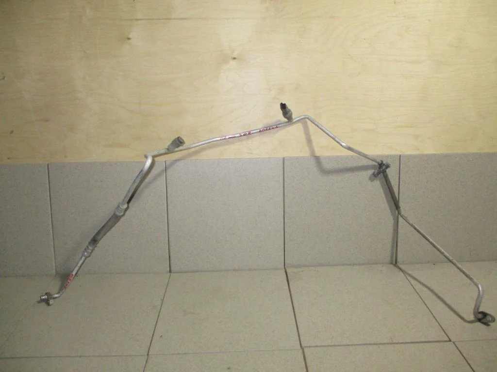 Трубка кондиционера Peugeot 308 2010 T7