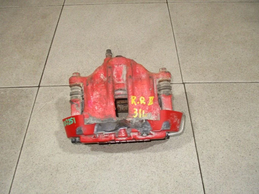 Суппорт задний левый Land Rover Range 2 1998 P38A