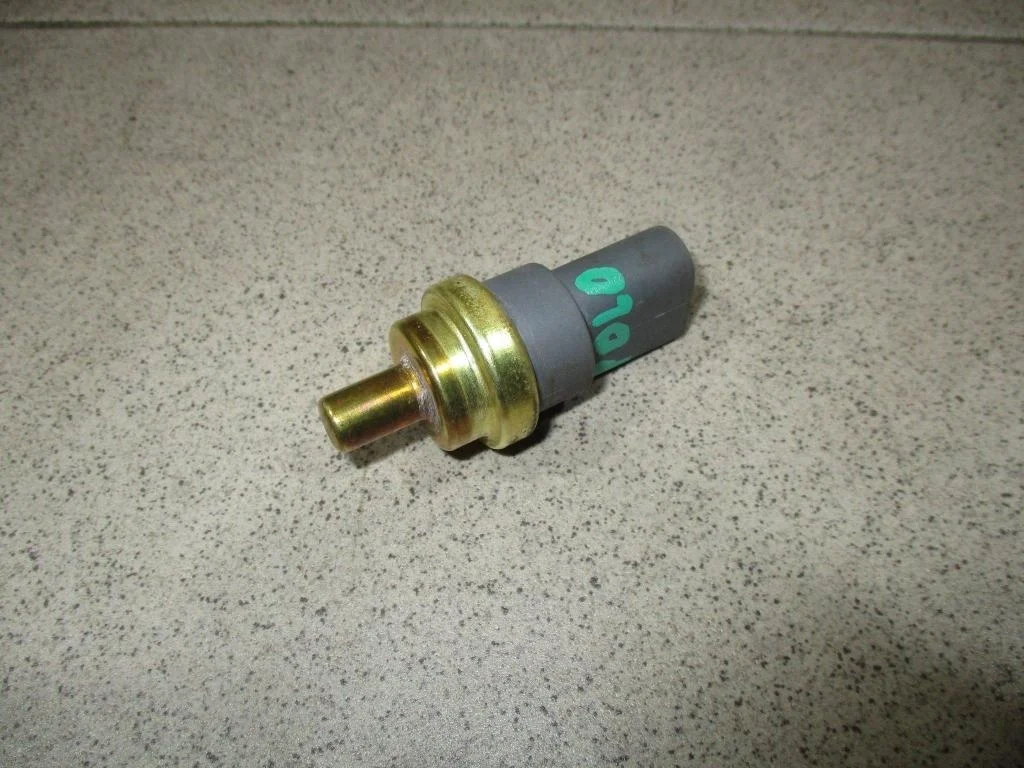 Датчик температуры Volkswagen Polo 5