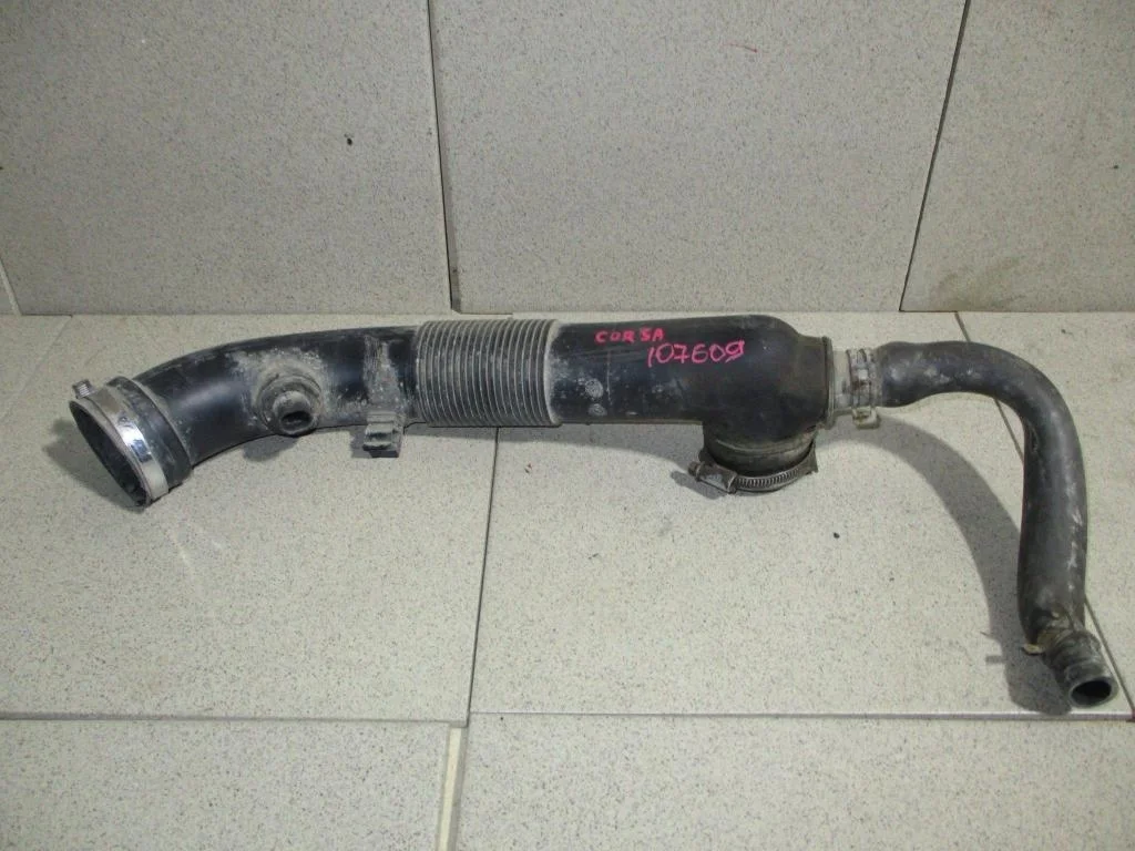 Воздуховод Opel Corsa 2008 D