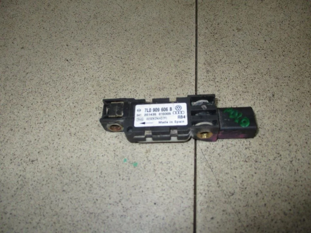 Датчик air bag Volkswagen Touareg 1 GP