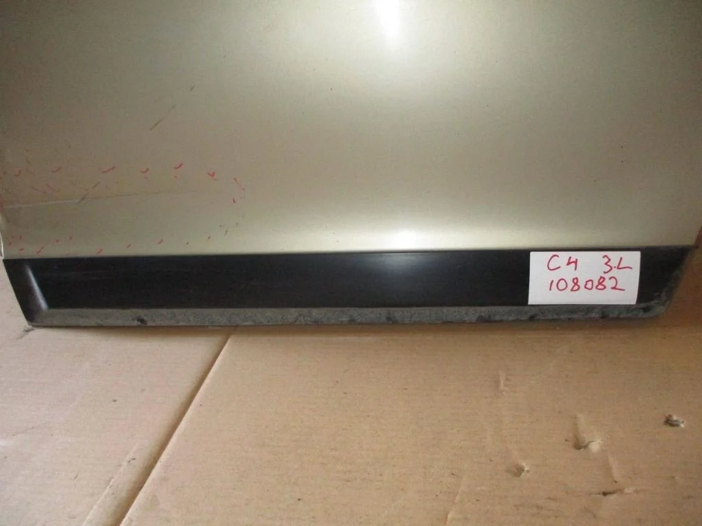 Накладка двери задней левой Citroen C4 2007 LC