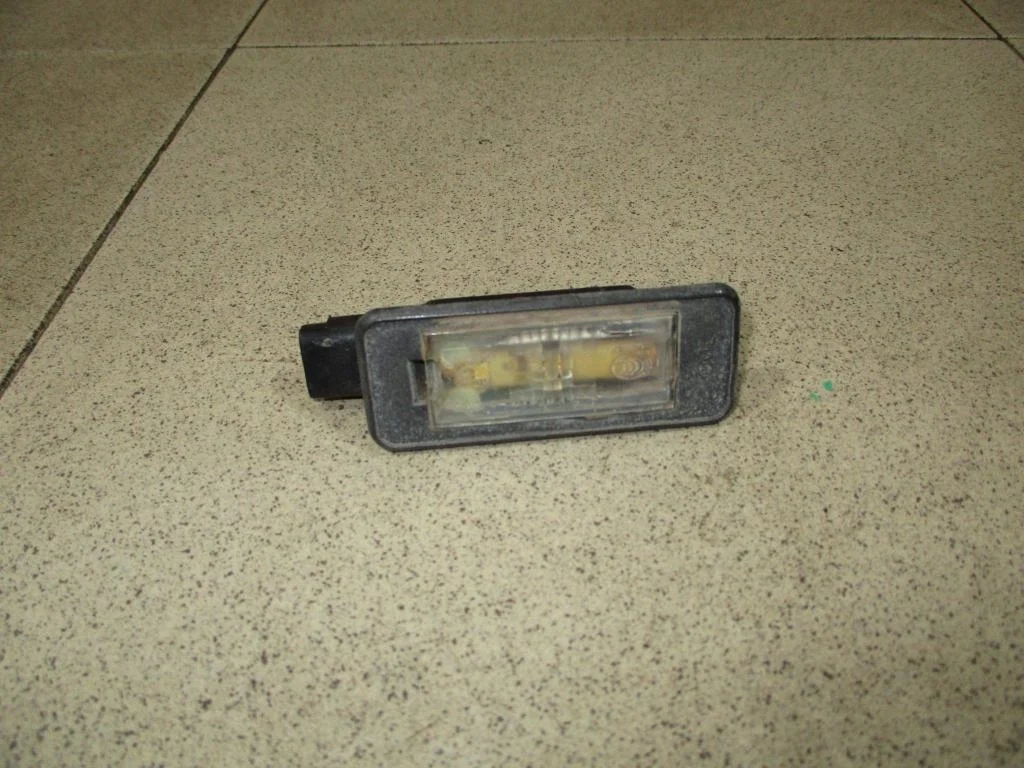 Фонарь подсветки номера Citroen C5 2008 RD, TD