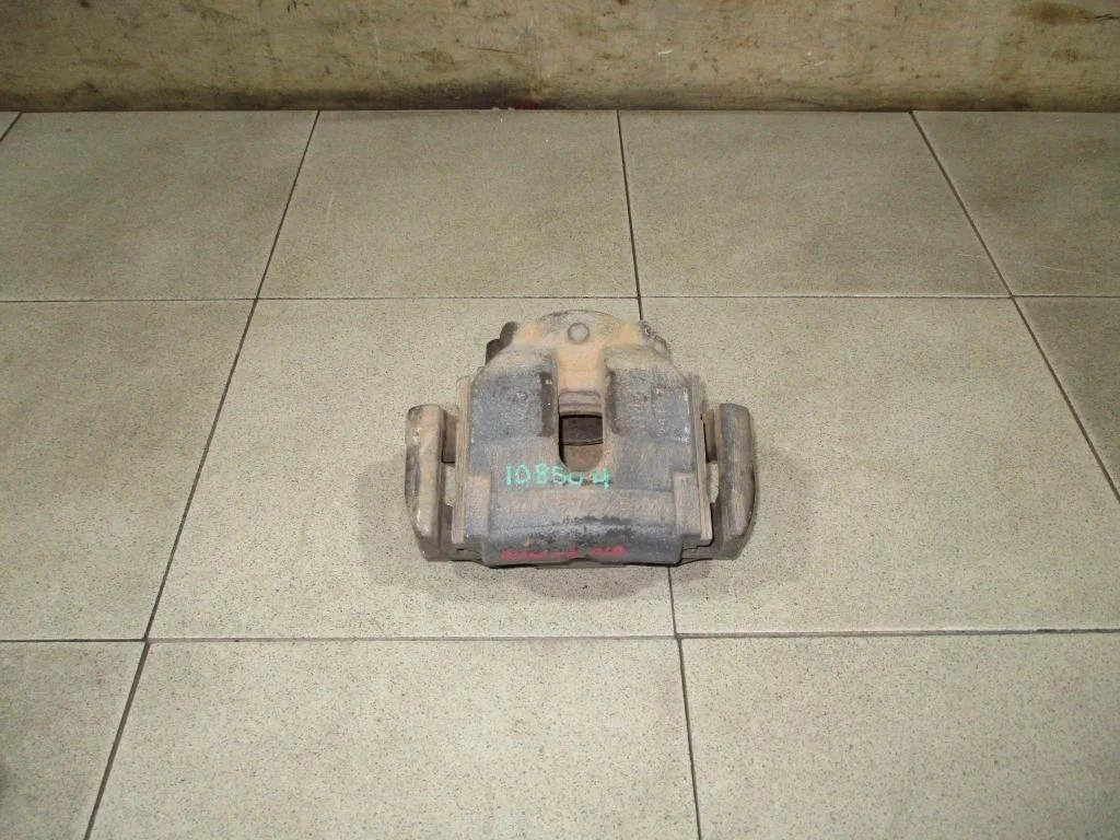 Суппорт передний правый BMW X3 2008 E83