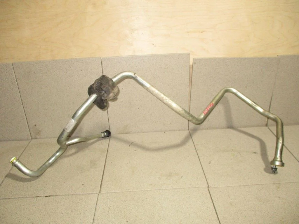 Трубка кондиционера Land Rover Freelander 2 2008 L359