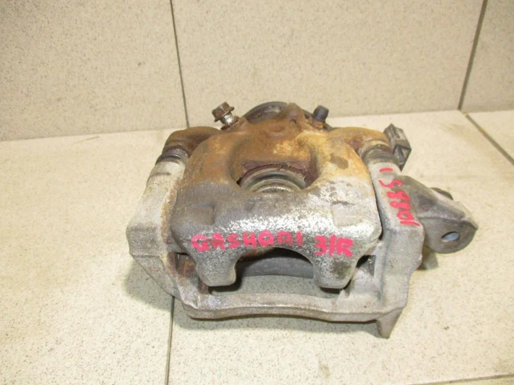 Суппорт задний правый Nissan Qashqai 2014 J11