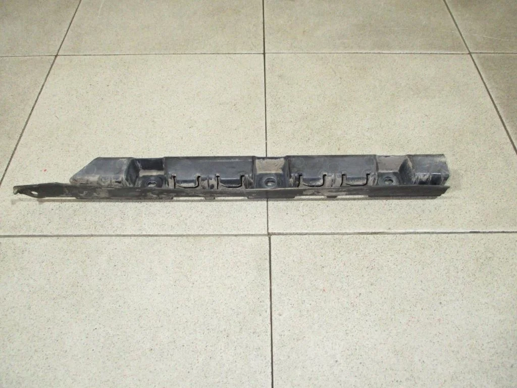 Кронштейн заднего бампера левый BMW X3 2008 E83