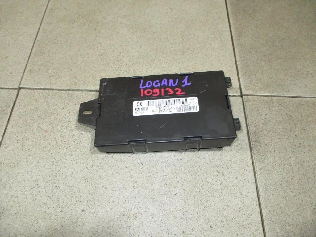 Блок комфорта Renault Logan 1 L90