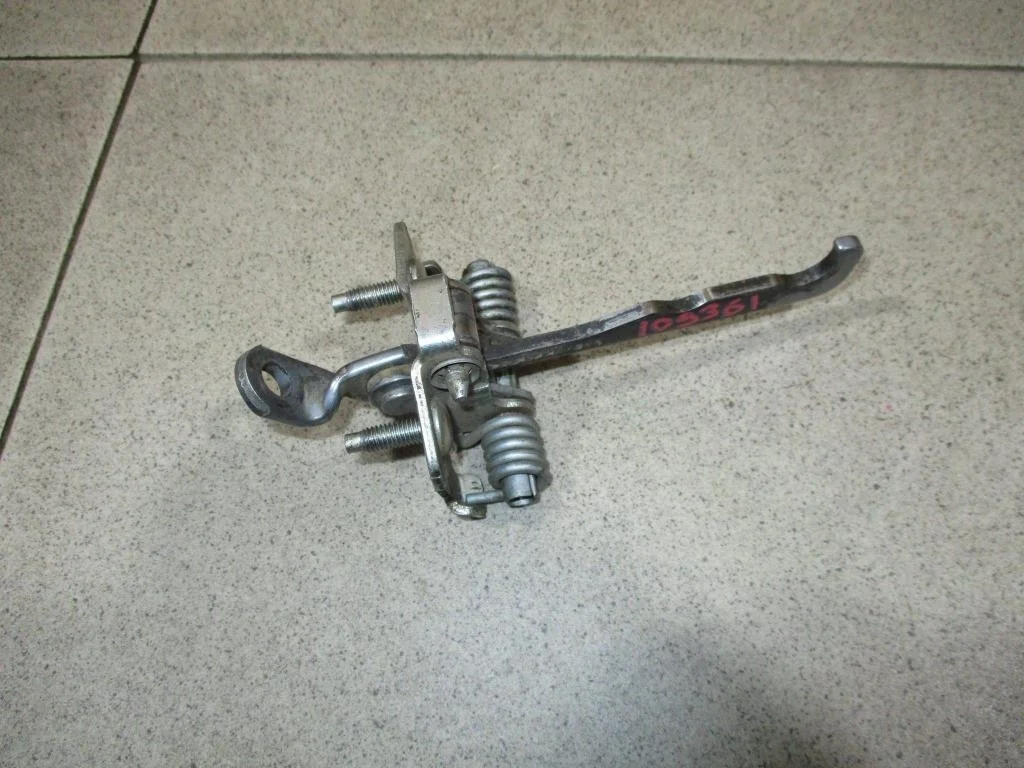 Ограничитель двери Renault Logan 1 L90