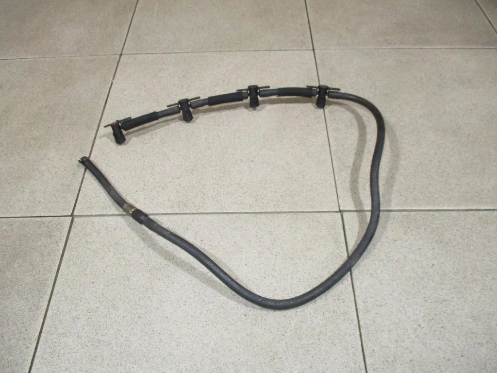 Трубка топливная BMW X3 2008 E83