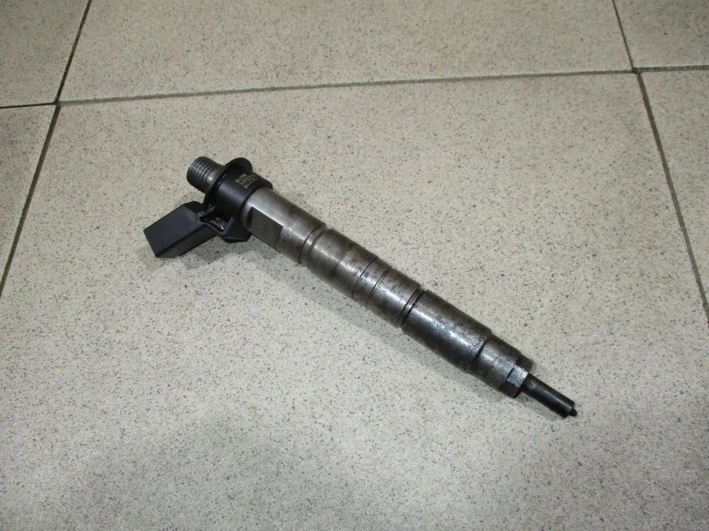 Форсунка дизельная BMW X3 2008 E83
