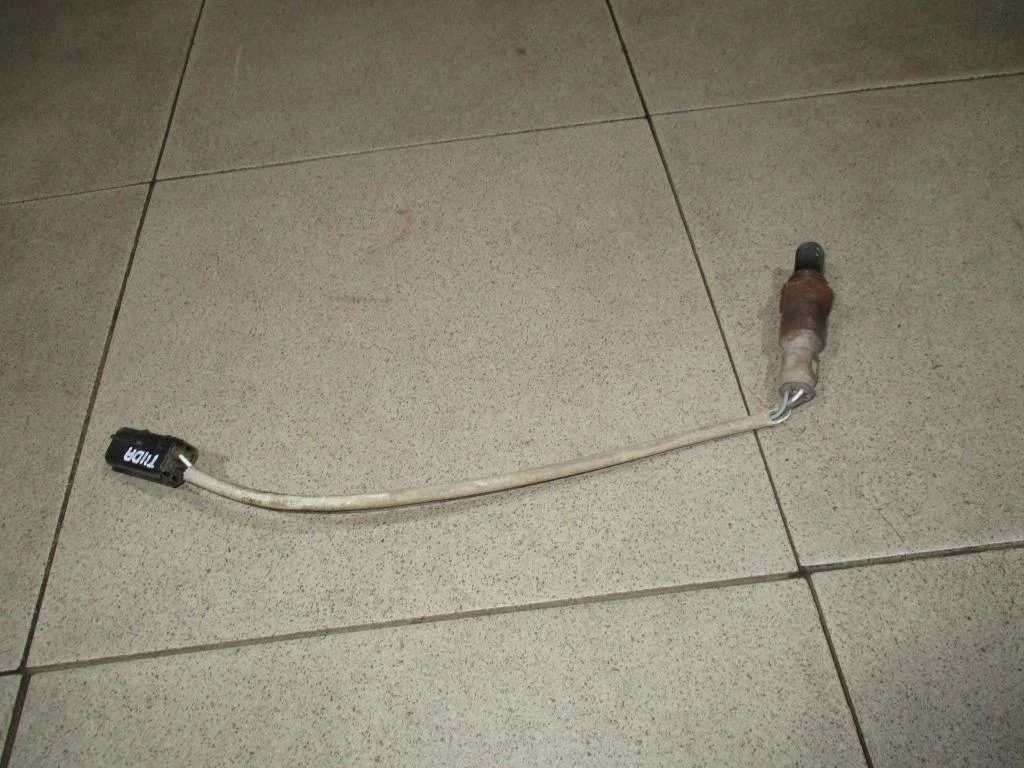 Датчик кислородный Nissan Tiida 2012 C11