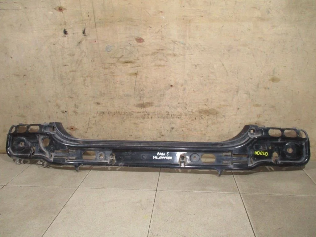 Кронштейн заднего бампера BMW 5-Series 2008 E60, E61