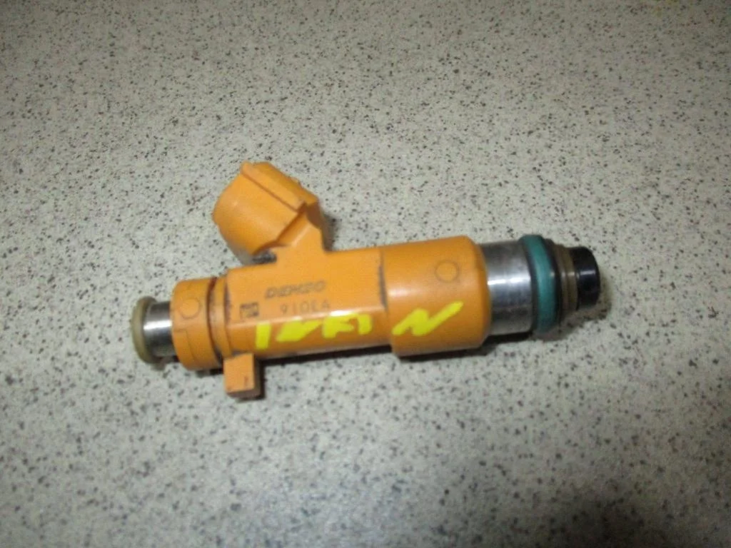 Форсунка топливная Infiniti G37 2009 V36