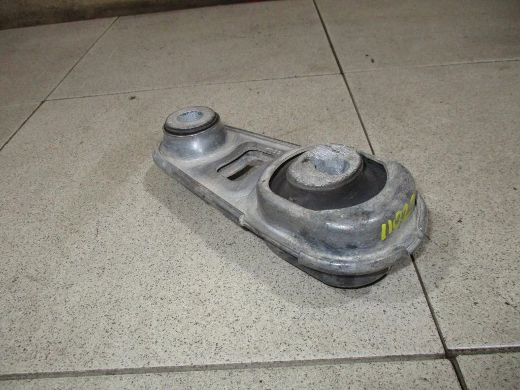 Опора кпп задняя Nissan Qashqai 2014 J11