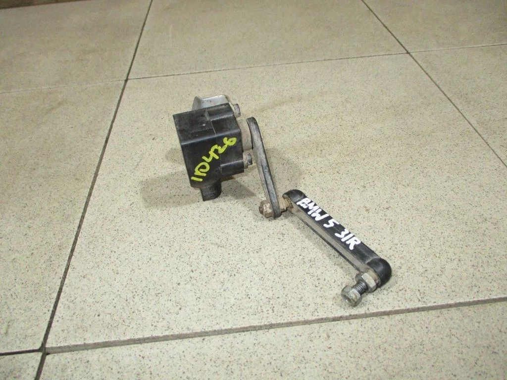 Датчик высоты дорожного просвета BMW 5-Series 2008 E60, E61