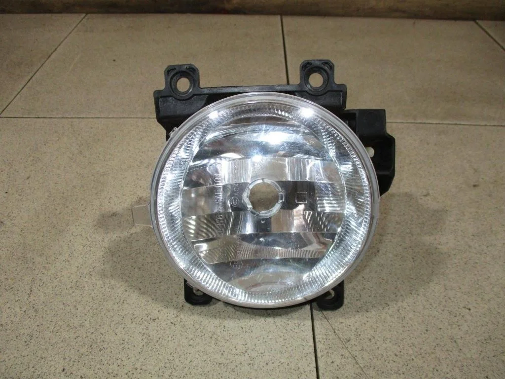 Фара противотуманная правая Toyota RAV4 A30
