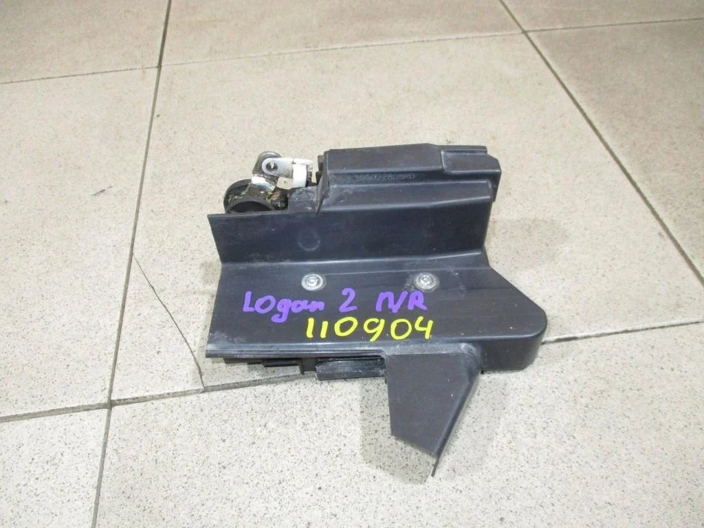 Замок двери передней правой Renault Logan 2 L52