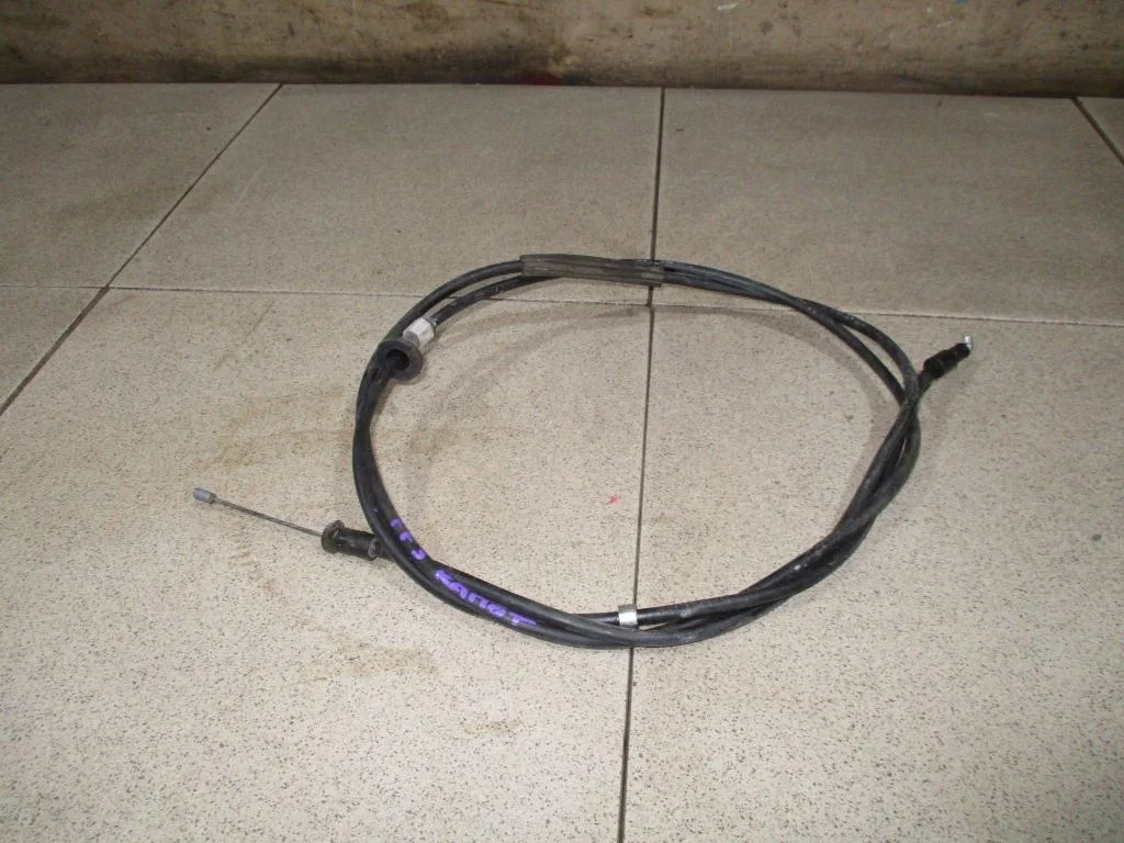 Трос открывания капота Ford Focus 3