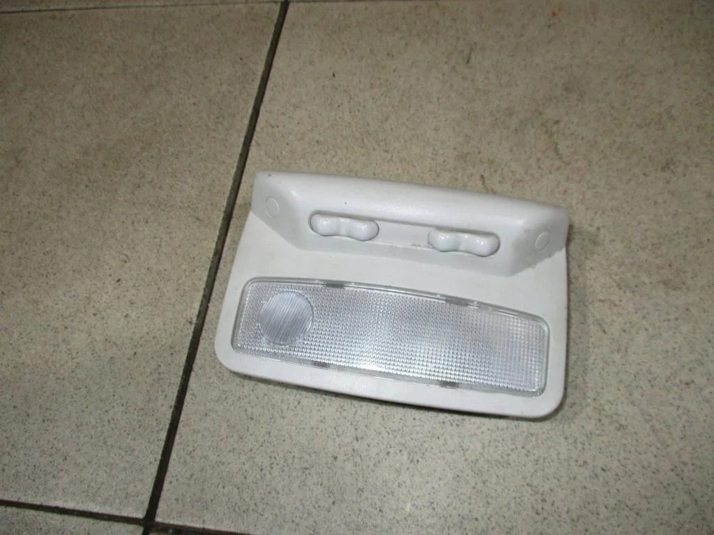 Плафон салонный Fiat Albea 178