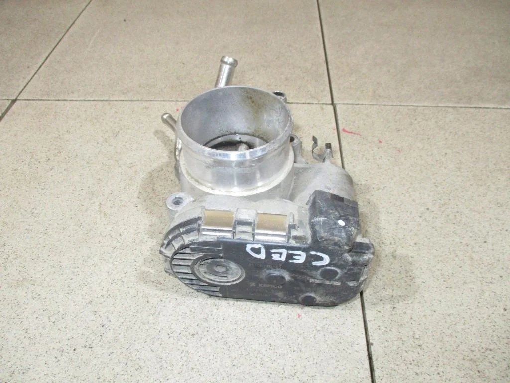 Заслонка дроссельная электрическая Kia Ceed 2 JD