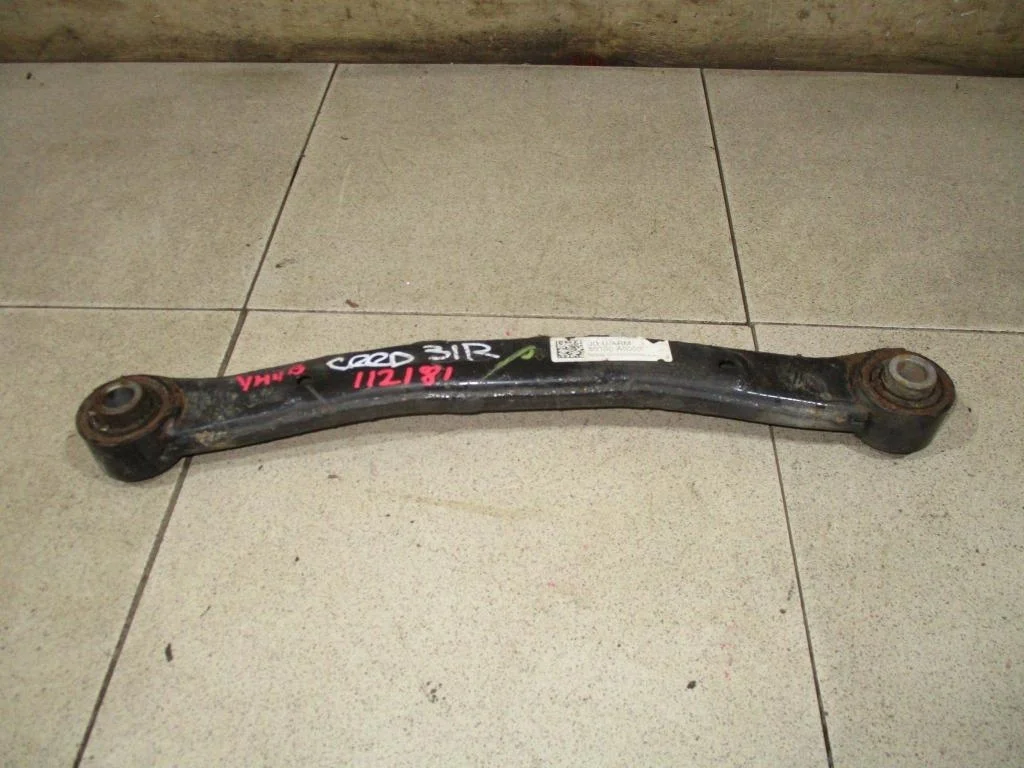 Рычаг задний поперечный Kia Ceed 2 2017 JD