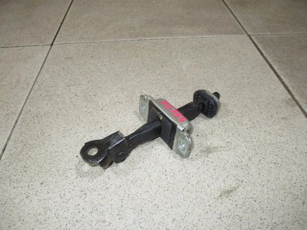 Ограничитель двери Chevrolet Lacetti J200