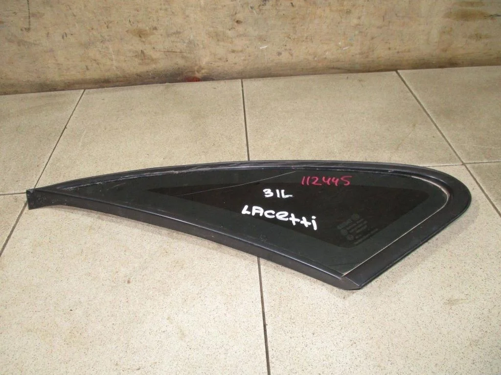 Стекло кузовное глухое левое Chevrolet Lacetti J200