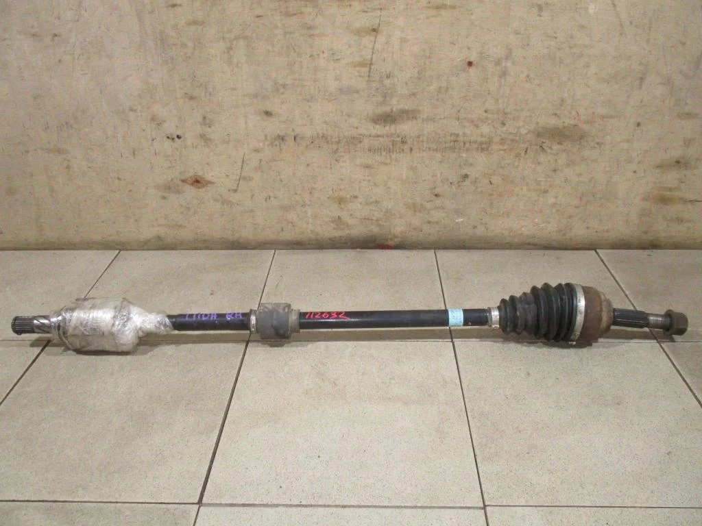 Полуось передняя правая Nissan Tiida 2012 C11