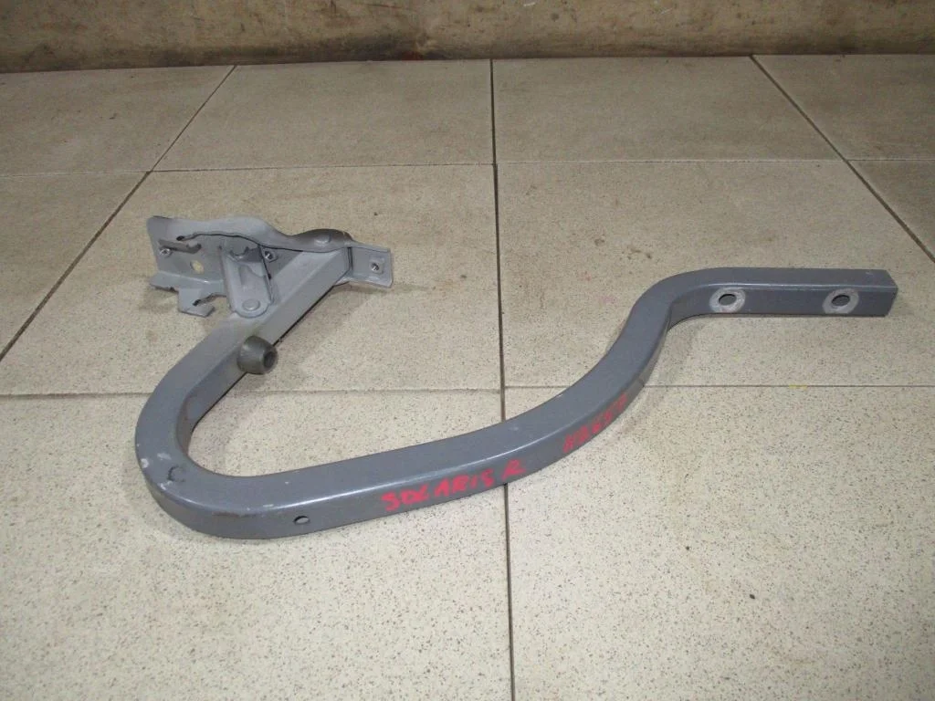 Петля крышки багажника Hyundai Solaris 1 RB