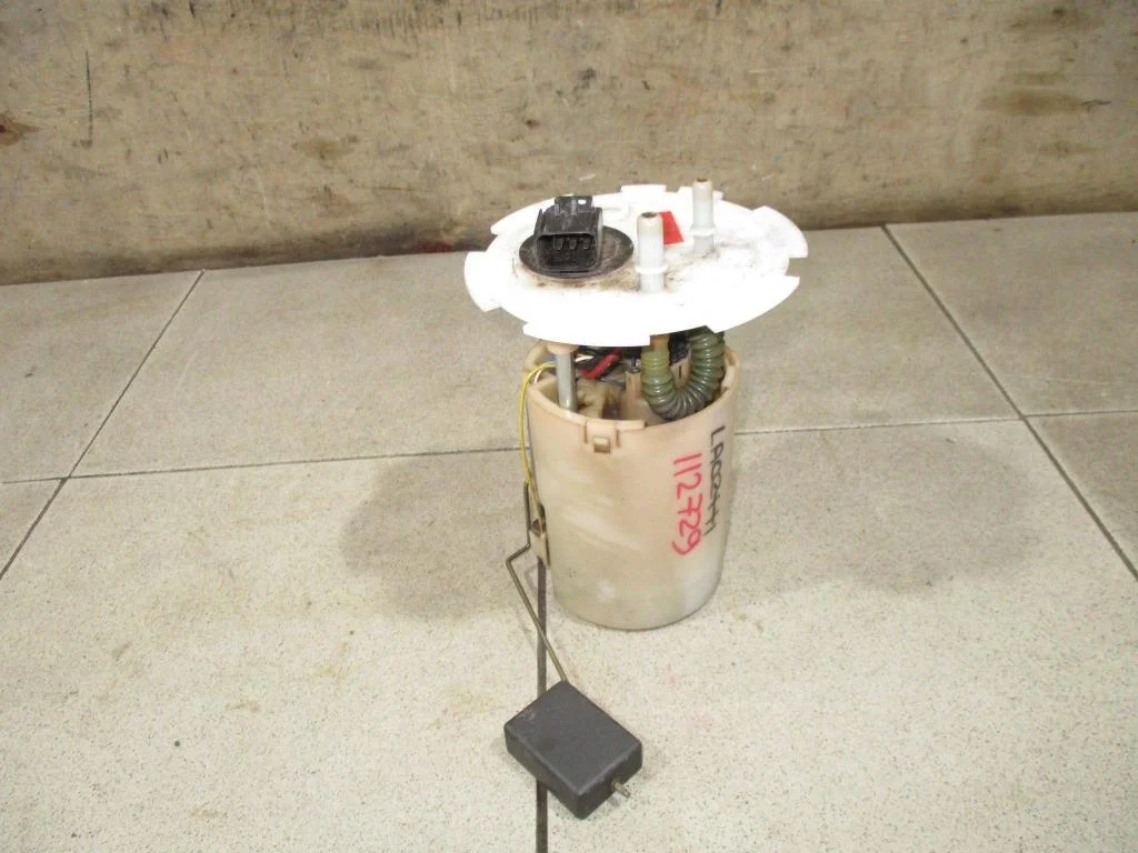 Насос топливный Chevrolet Lacetti J200