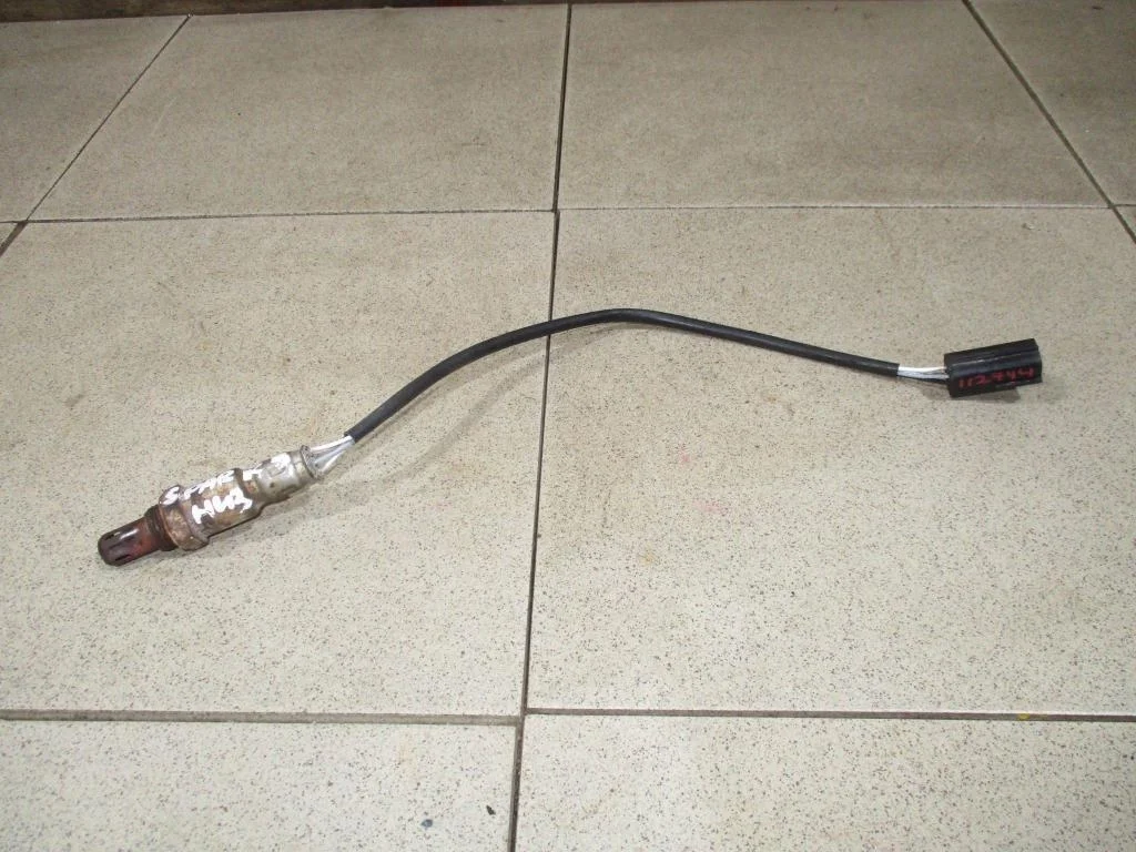 Датчик кислородный Chevrolet Spark 2010 M300