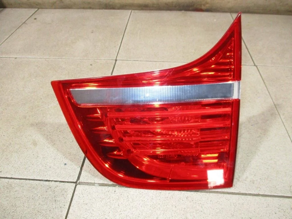 Фонарь задний внутренний правый BMW X6 E71, E72