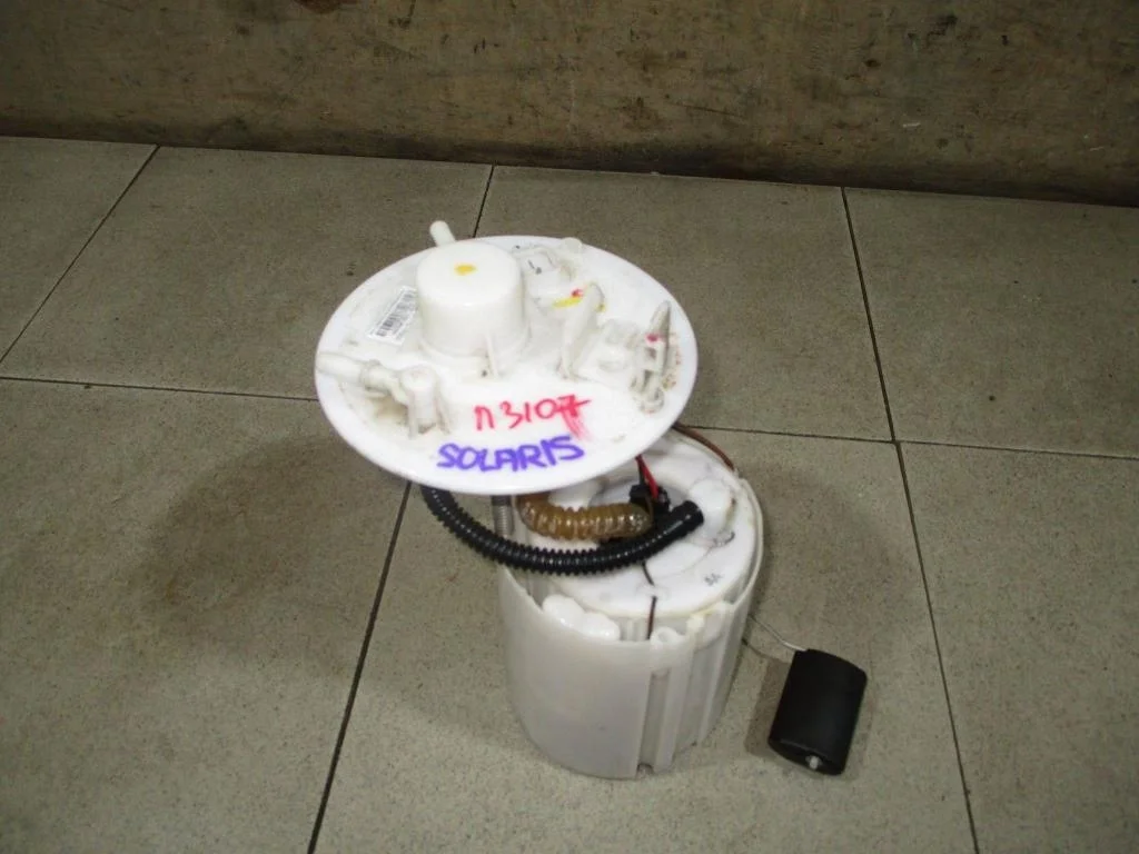 Насос топливный Hyundai Solaris 1 2013 RB