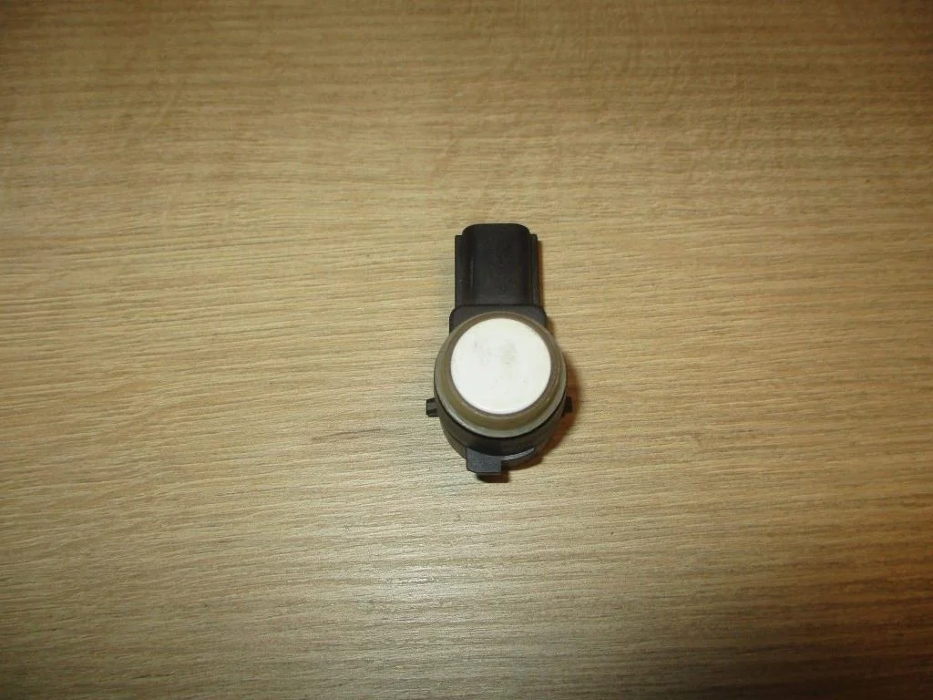 Датчик парковки Chevrolet Cruze J300