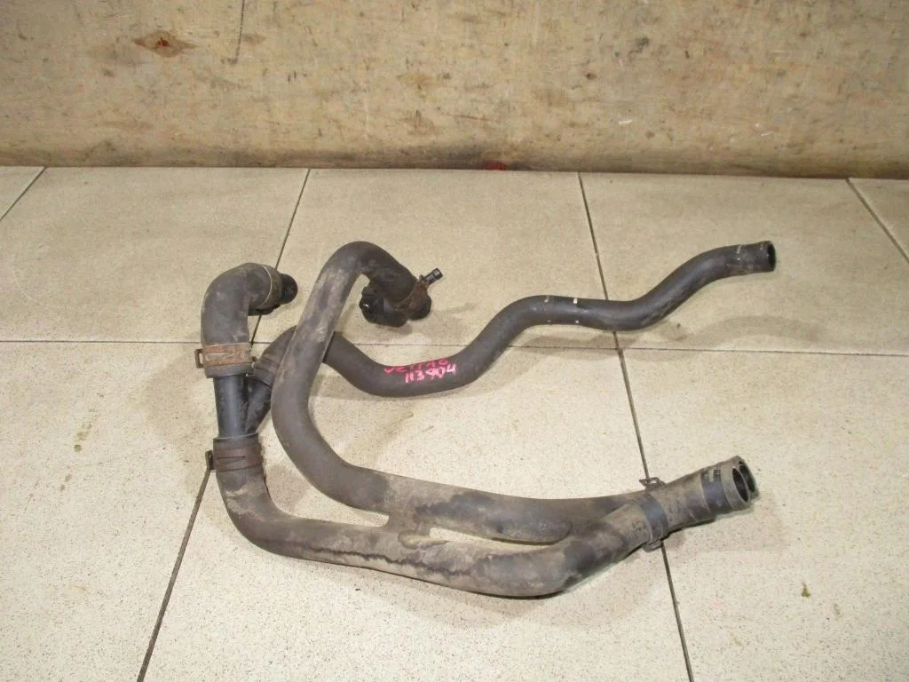 Патрубок отопителя Volkswagen Jetta 2012 A6