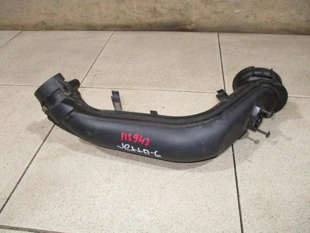 Патрубок турбины Volkswagen Jetta 2012 A6