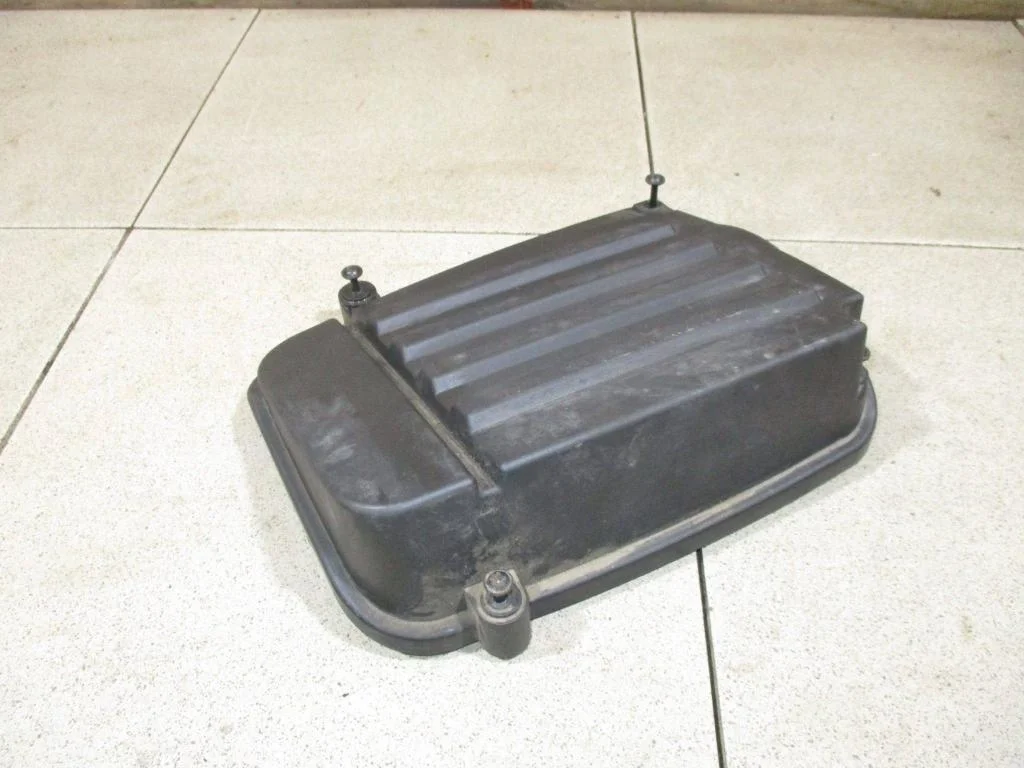 Корпус воздушного фильтра Volkswagen Jetta 2012 A6