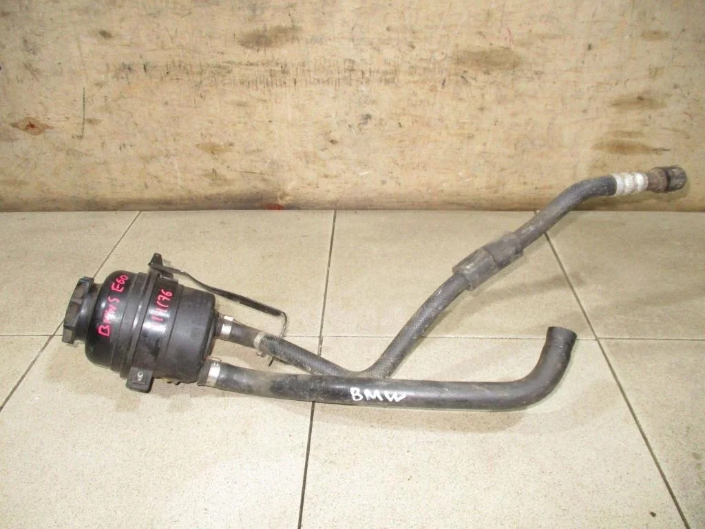 Бачок гидроусилителя BMW 5-Series E60, E61