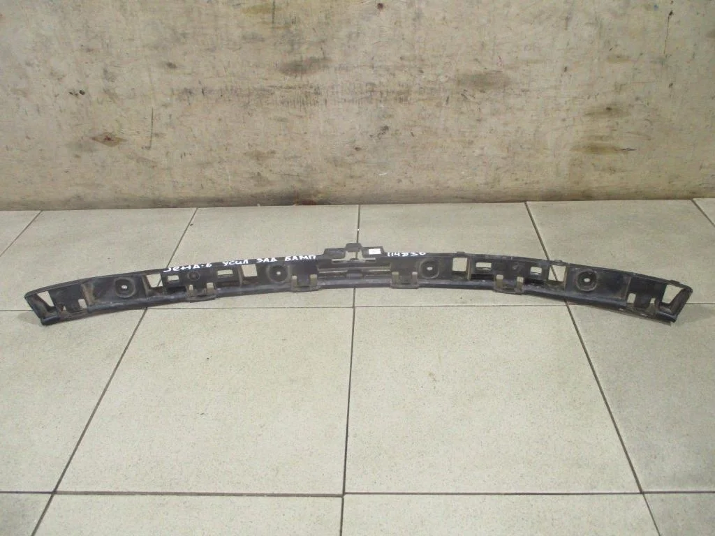 Кронштейн заднего бампера Volkswagen Jetta A6