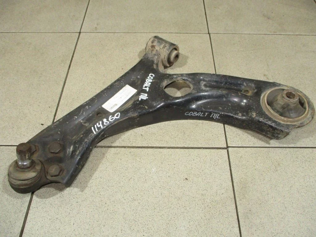 Рычаг передний левый Chevrolet Cobalt T250