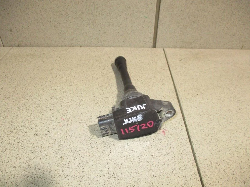 Катушка зажигания Nissan Juke F15