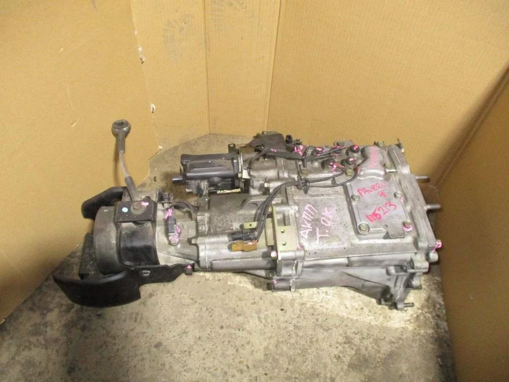 Коробка раздаточная Mitsubishi Pajero 4 V80, V90