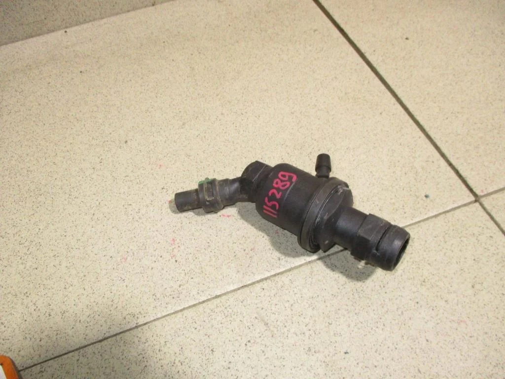 Цилиндр сцепления главный Nissan Juke F15