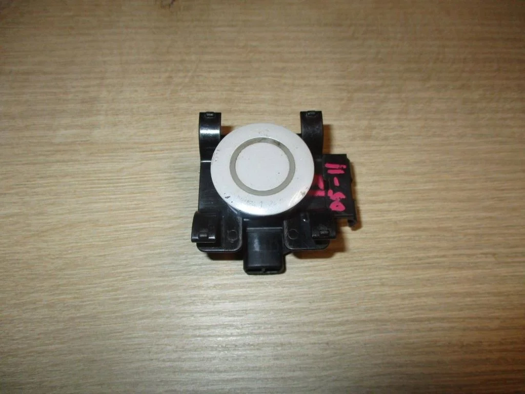 Датчик парковки Lexus IS250 XE20