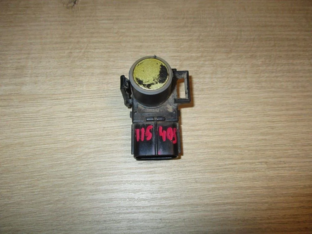 Датчик парковки Toyota Camry XV40