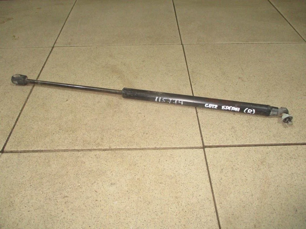 Амортизатор двери багажника Hyundai Getz TB