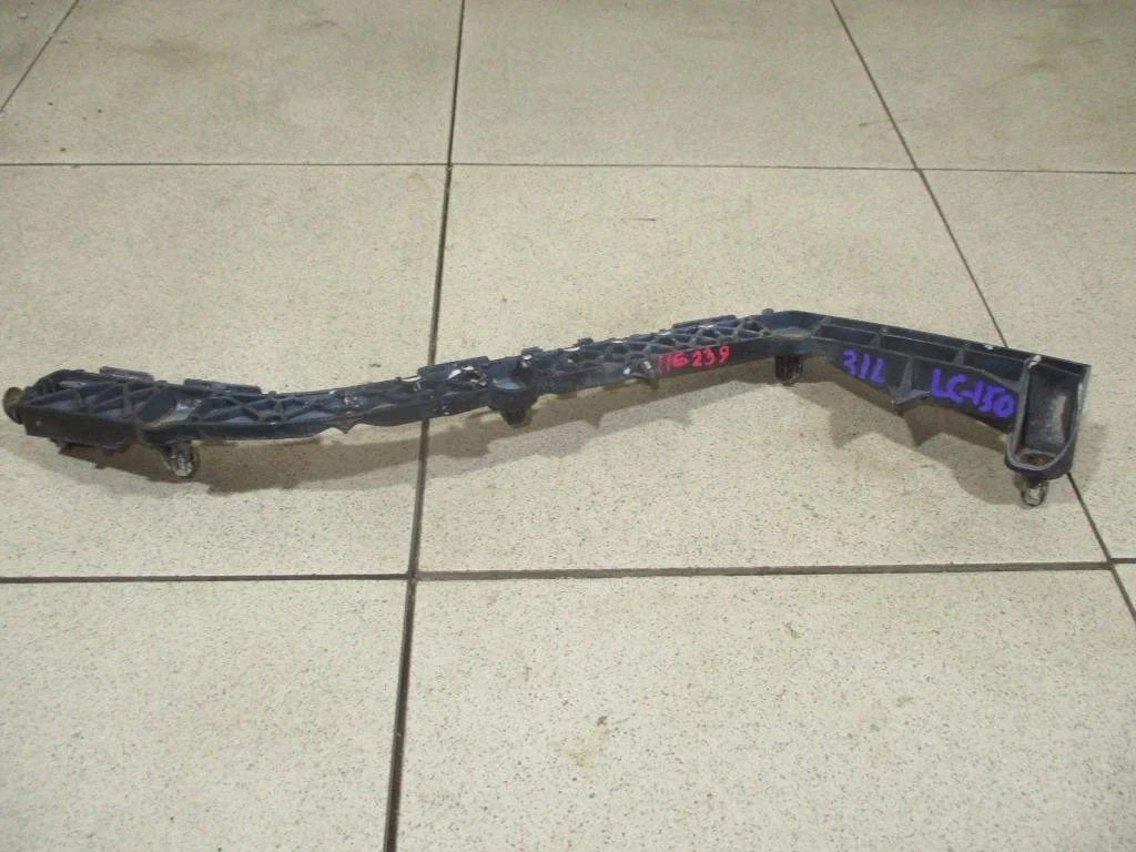 Кронштейн заднего бампера левый Toyota Land Cruiser Prado 2010 J150