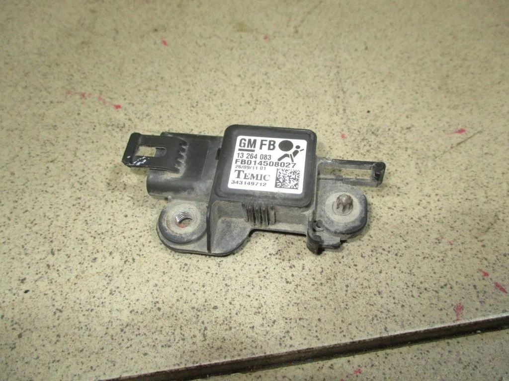 Датчик air bag Opel Astra 2011 H