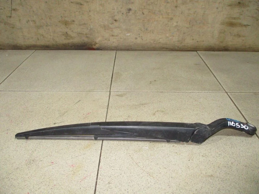 Поводок стеклоочистителя заднего Toyota Land Cruiser Prado J150